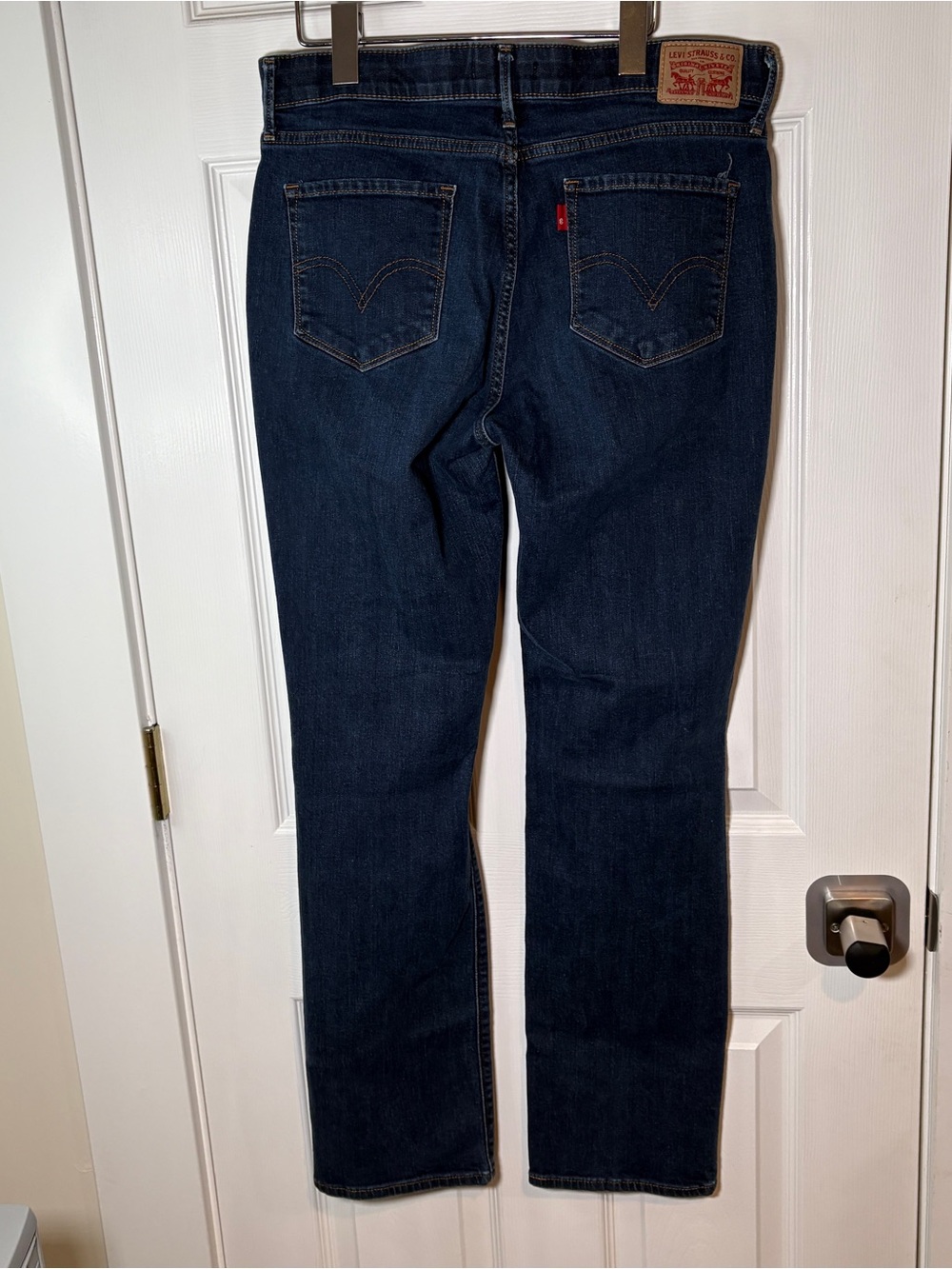 Levi's 525 Perfect Waist Straight Leg Jeans Dark Wash Size 12 Patterned Waist